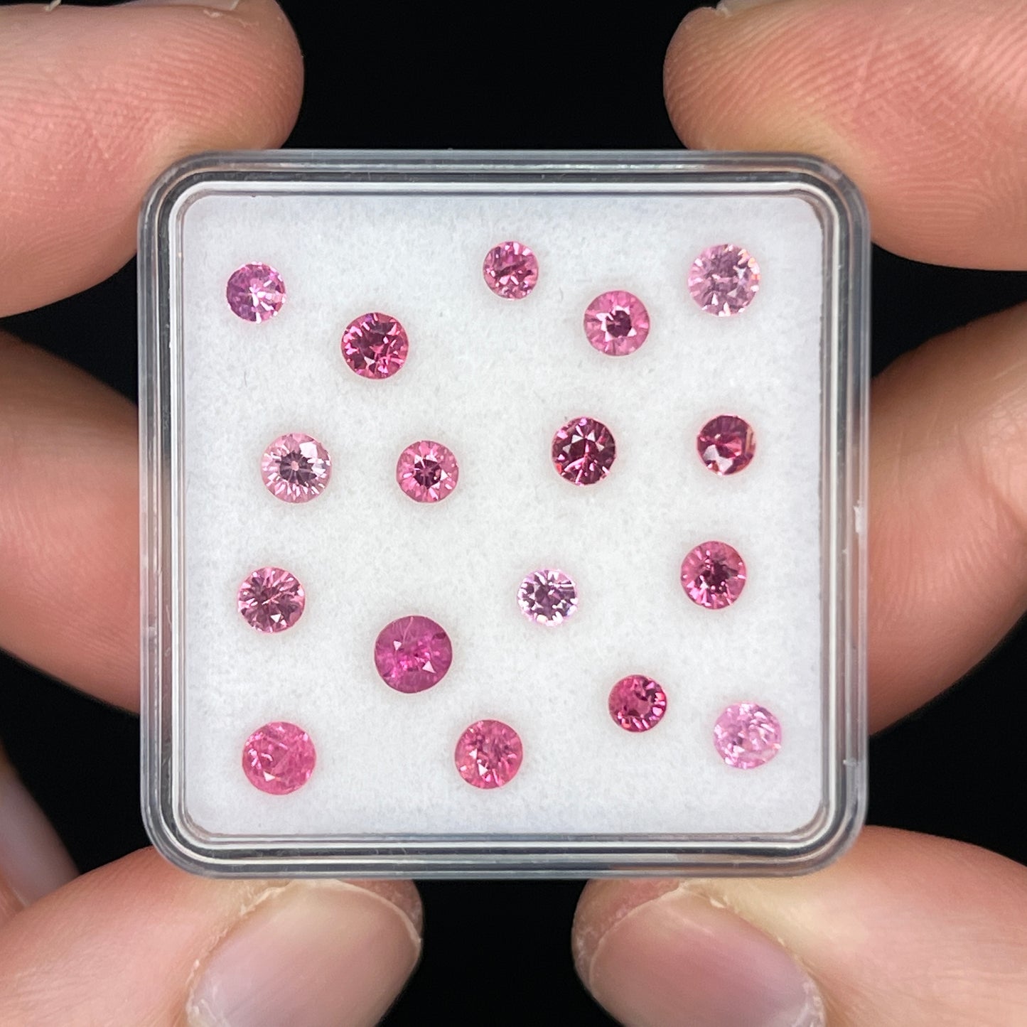 Spinel Gem Cube